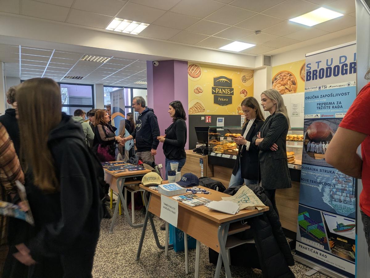 619509718 1475754454557644 861551927643217877 n