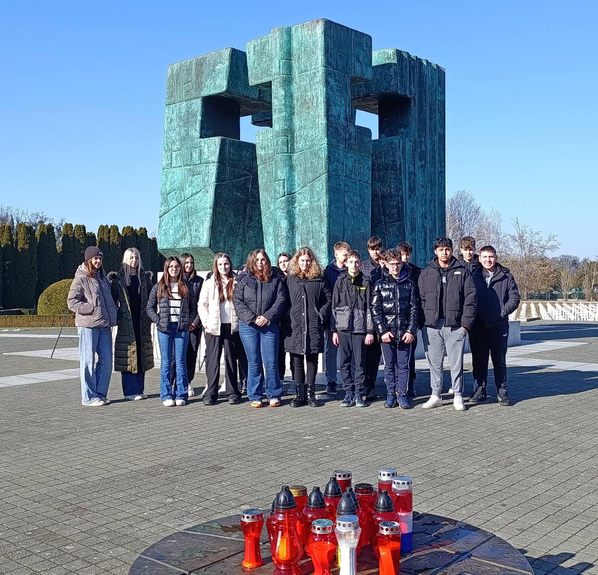 622367918 931305242895241 7667143200775826940 n