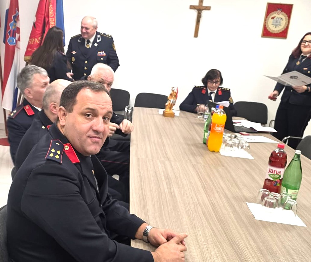 6a5aa201 5630 4ffe bd20 2822cbb8b997