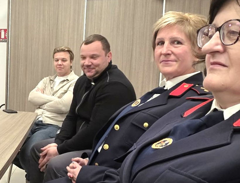 8ae81a47 6f23 4321 9c3c 38fa4374f18d