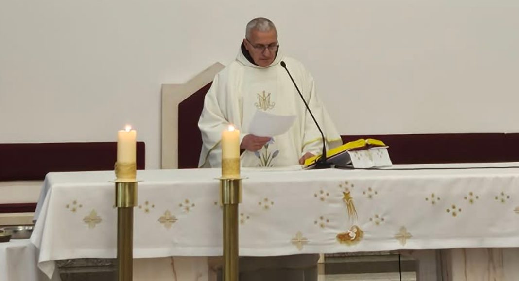 Na blagdan Svete Bogorodice u župi sv. Antuna Padovanskog predstavljeni podaci o krštenjima, vjenčanjima i umrlima BeFunky collage 2026 01 01T131536.249