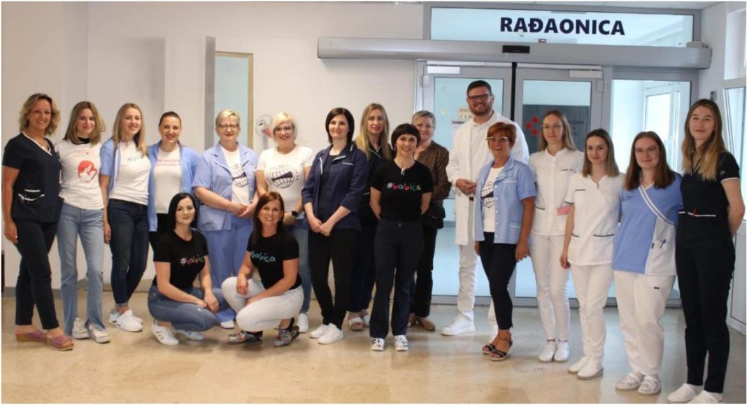 Najmanja beba rođena sa samo 500 grama, a najveća s više od 5 kg BeFunky collage 2026 01 06T075100.977