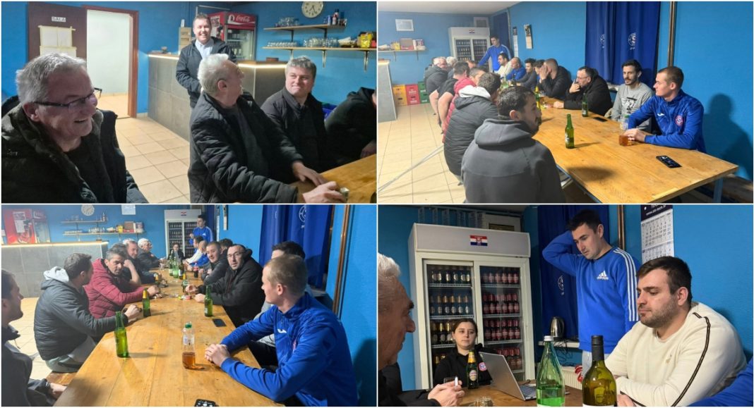 FOTO NK Dubrava Sivica u pobjedničkom ritmu: jesenski prvaci s jasnim ciljevima BeFunky collage 2026 01 17T073251.741