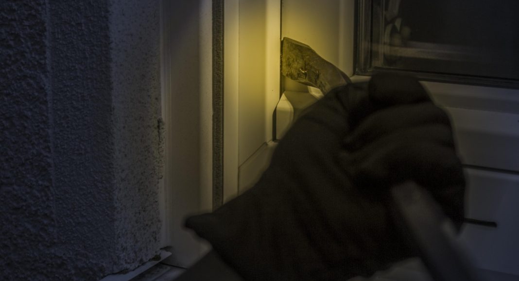 U Kuršancu provalili u spremište i ukrali električni kabel i alat BeFunky collage 2026 01 28T095759.641