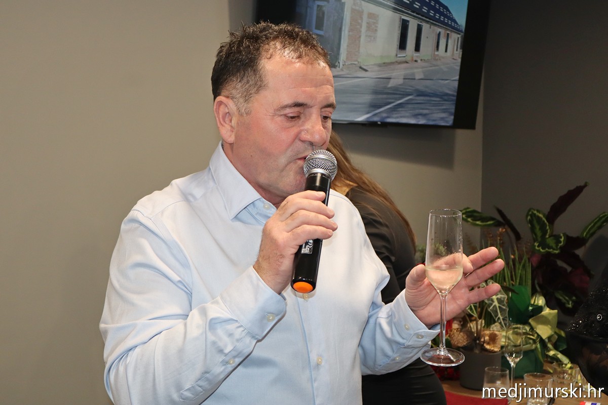 Color centar Prelog (84)