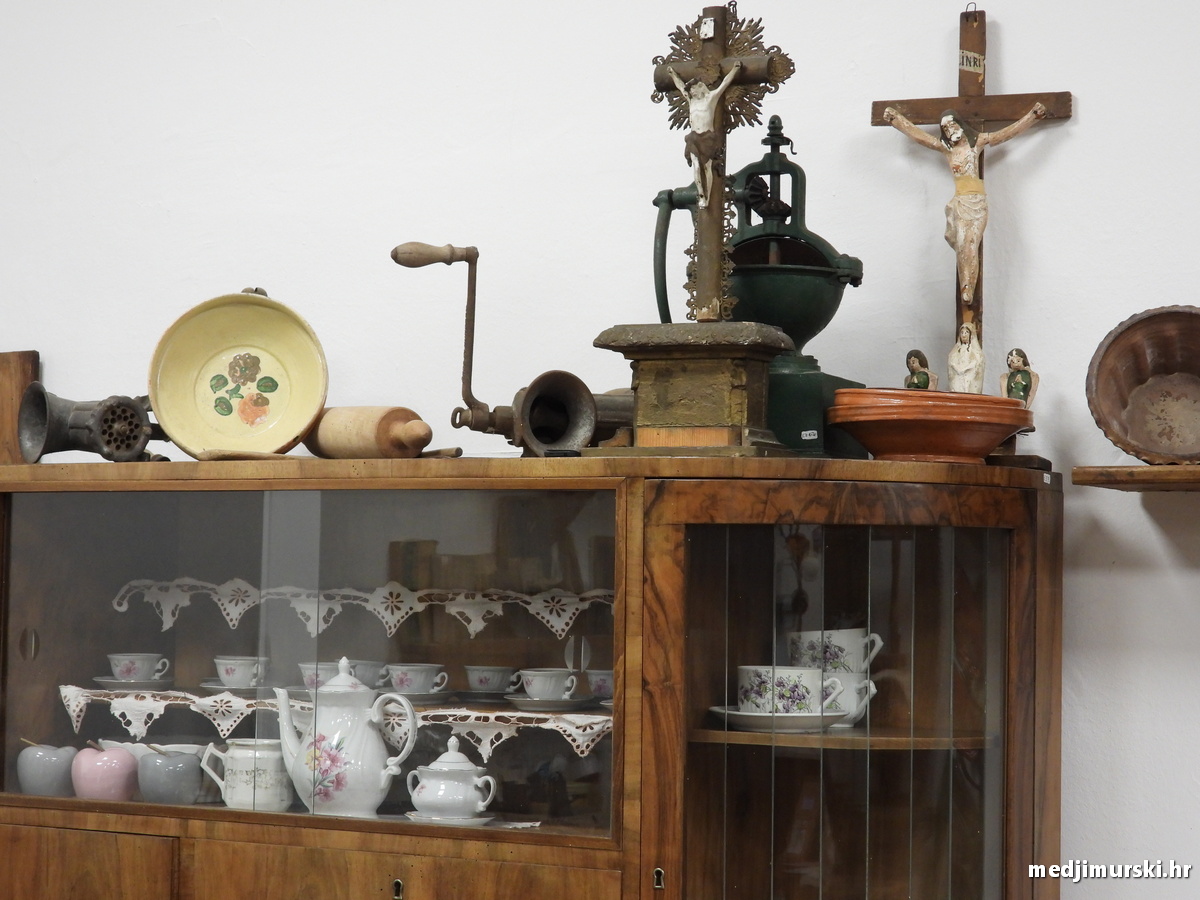 Etno zbirka KUU Zvon (1)