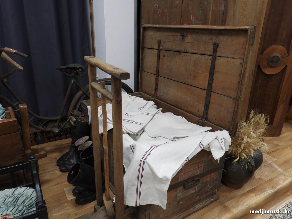 Etno zbirka KUU Zvon (16)