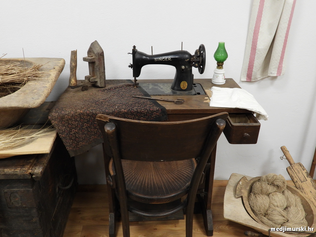 Etno zbirka KUU Zvon (23)