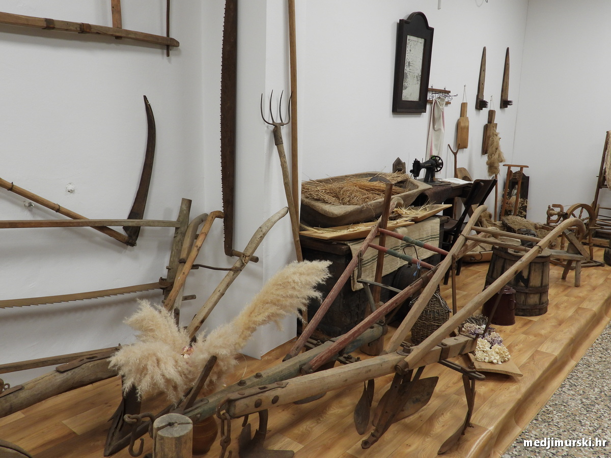 Etno zbirka KUU Zvon (25)