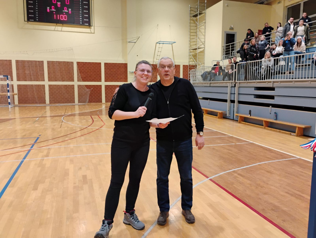 IMG 5b969cc6dbcf8a9ceeb3390d58d19ca2 V