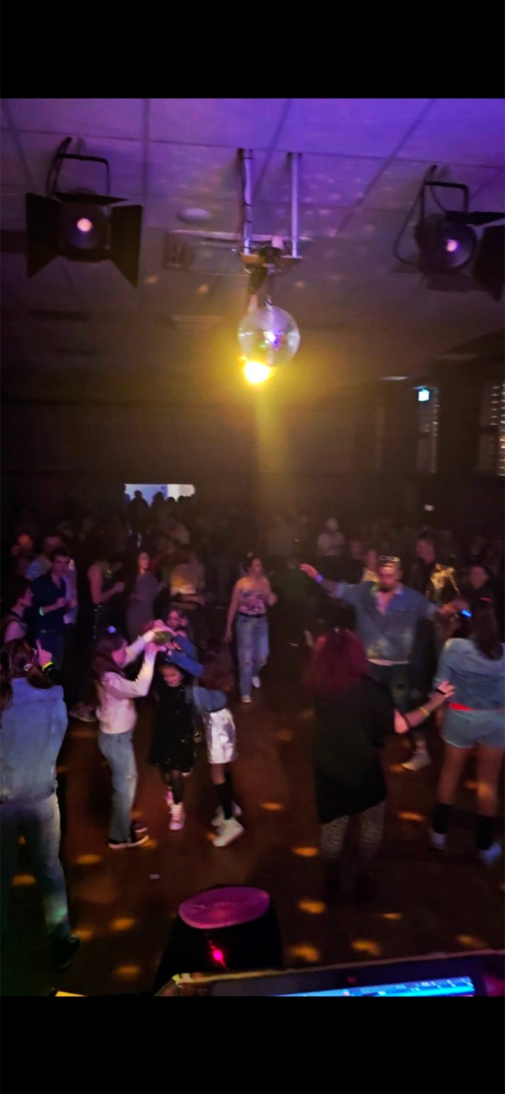 IMG 69b8dd85ea1f626a63e289c7f2f2b441 V