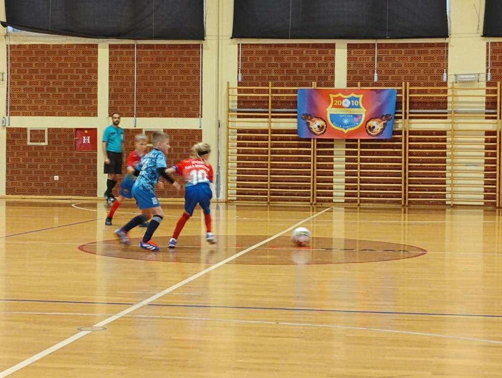 IMG 93cc23ffb7a8ea0b306efe0bbf505702 V 1024x771