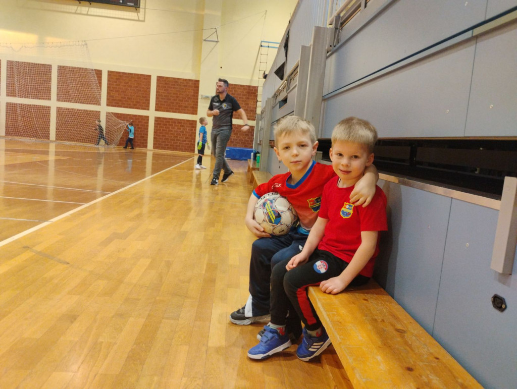 IMG ab4cd816cdb690933d83cbc6781fd1be V