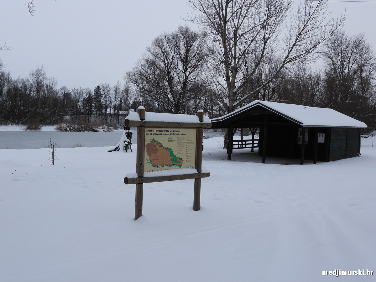 Jezero Mičigen (15)