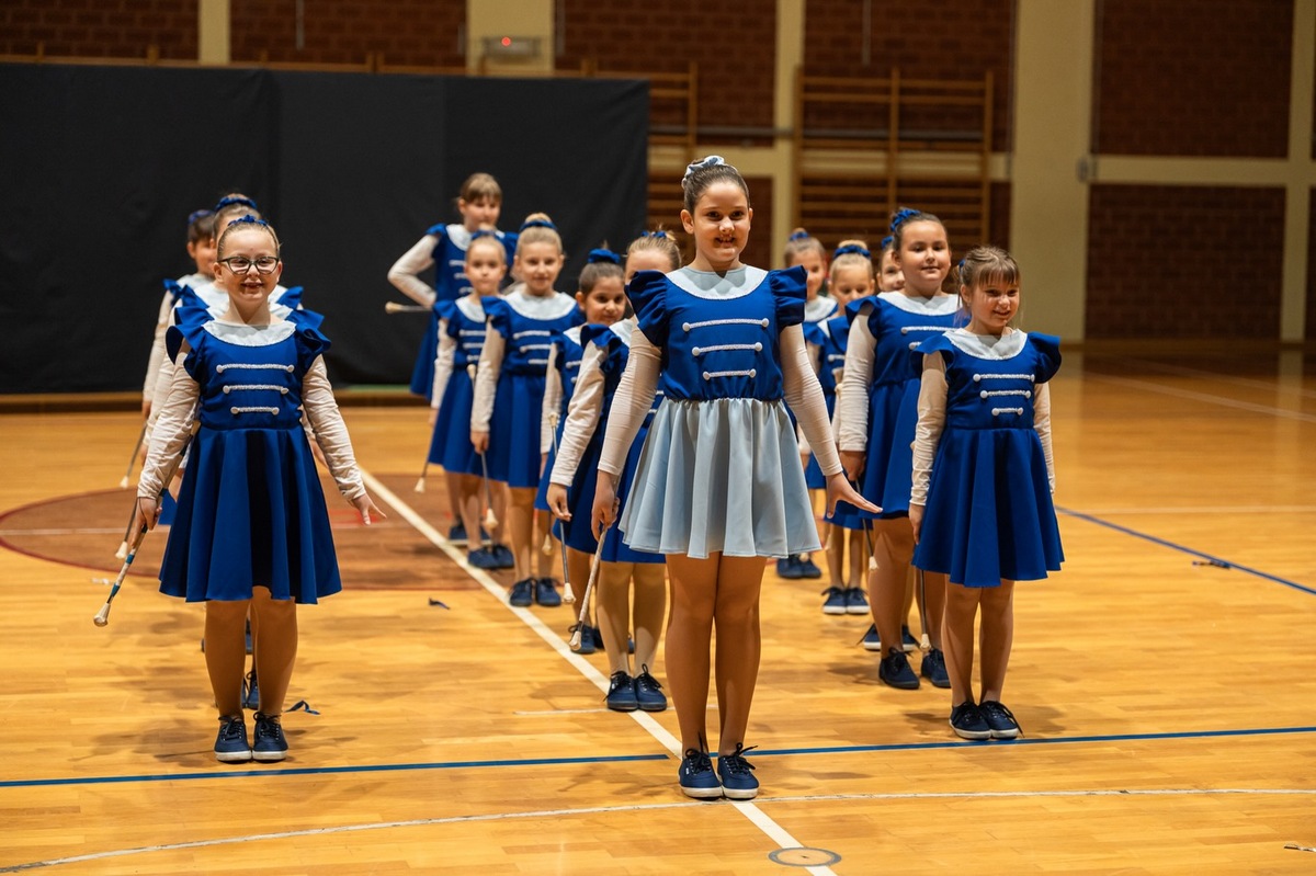 Mažoretkinje Male Subotice (19)