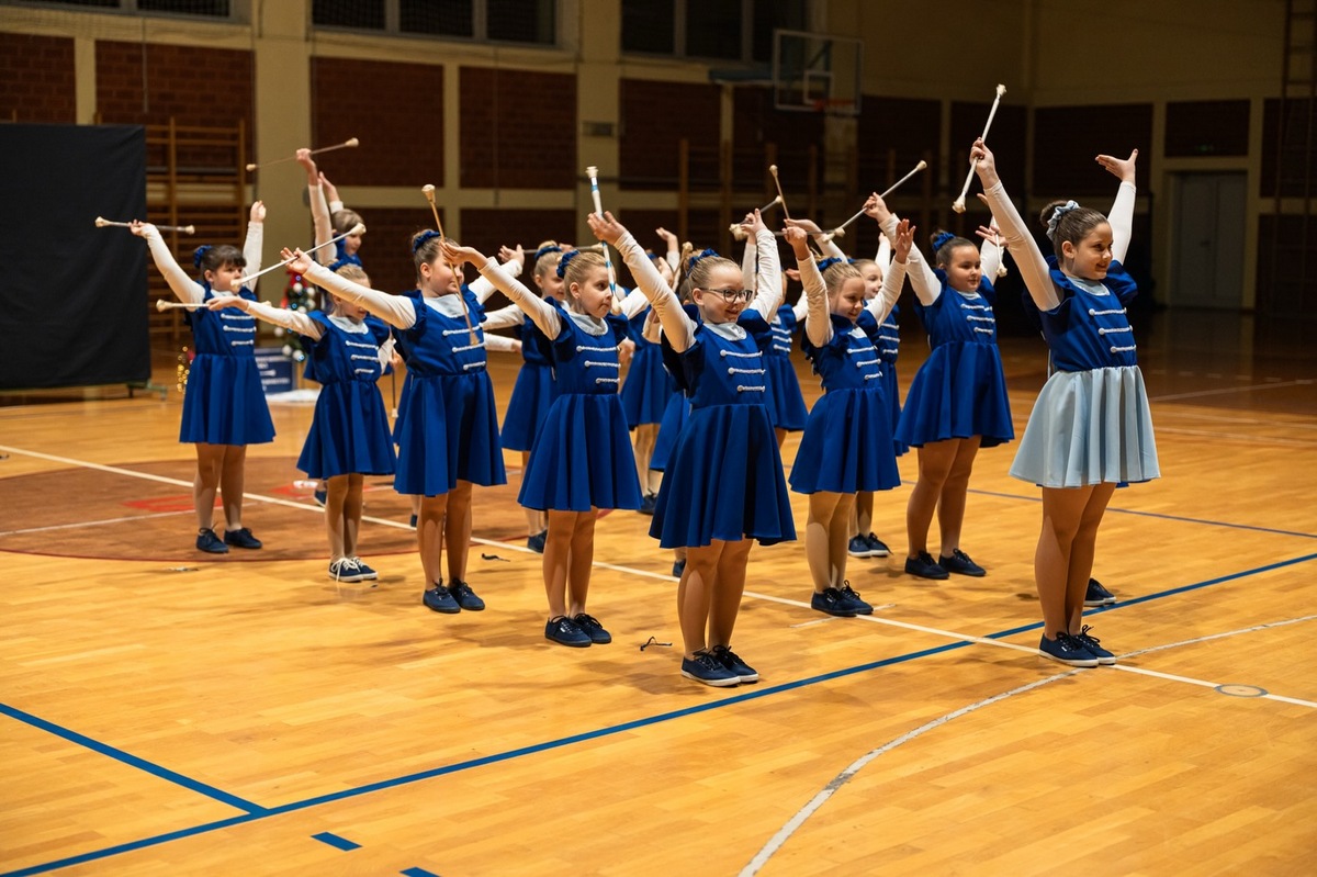 Mažoretkinje Male Subotice (26)