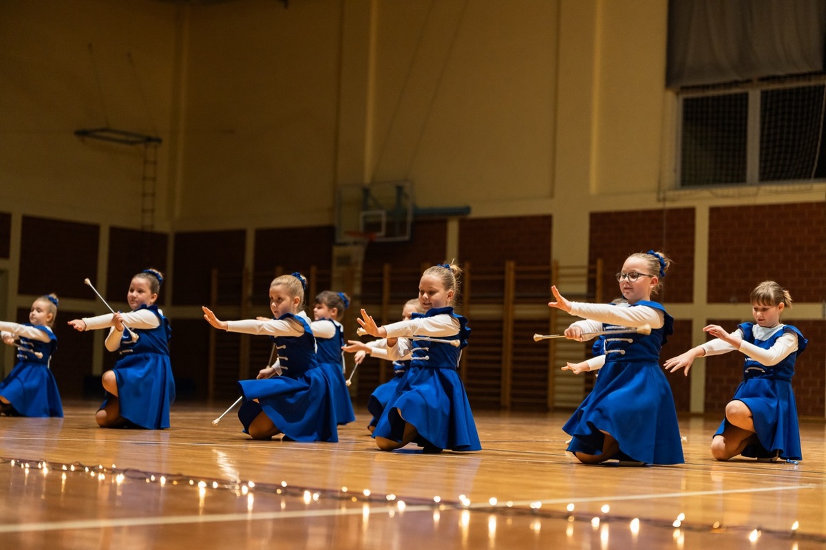 Mažoretkinje Male Subotice (3)