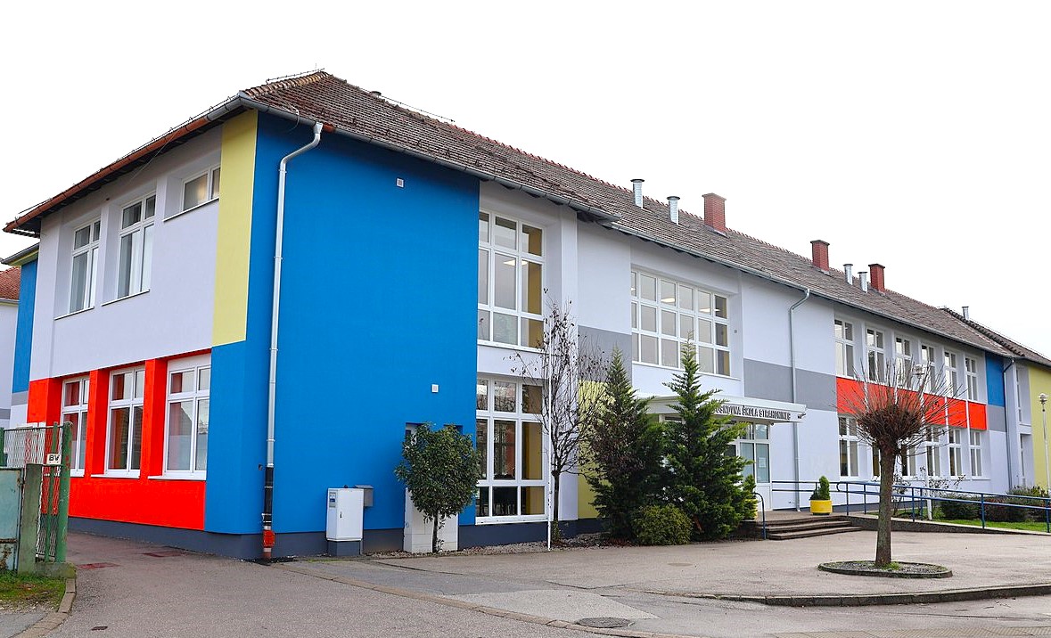 NASLOVNA FOTKA OŠ Strahoninec (2)