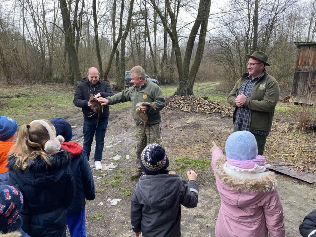 Posjet lovcima DVD Patka (20)