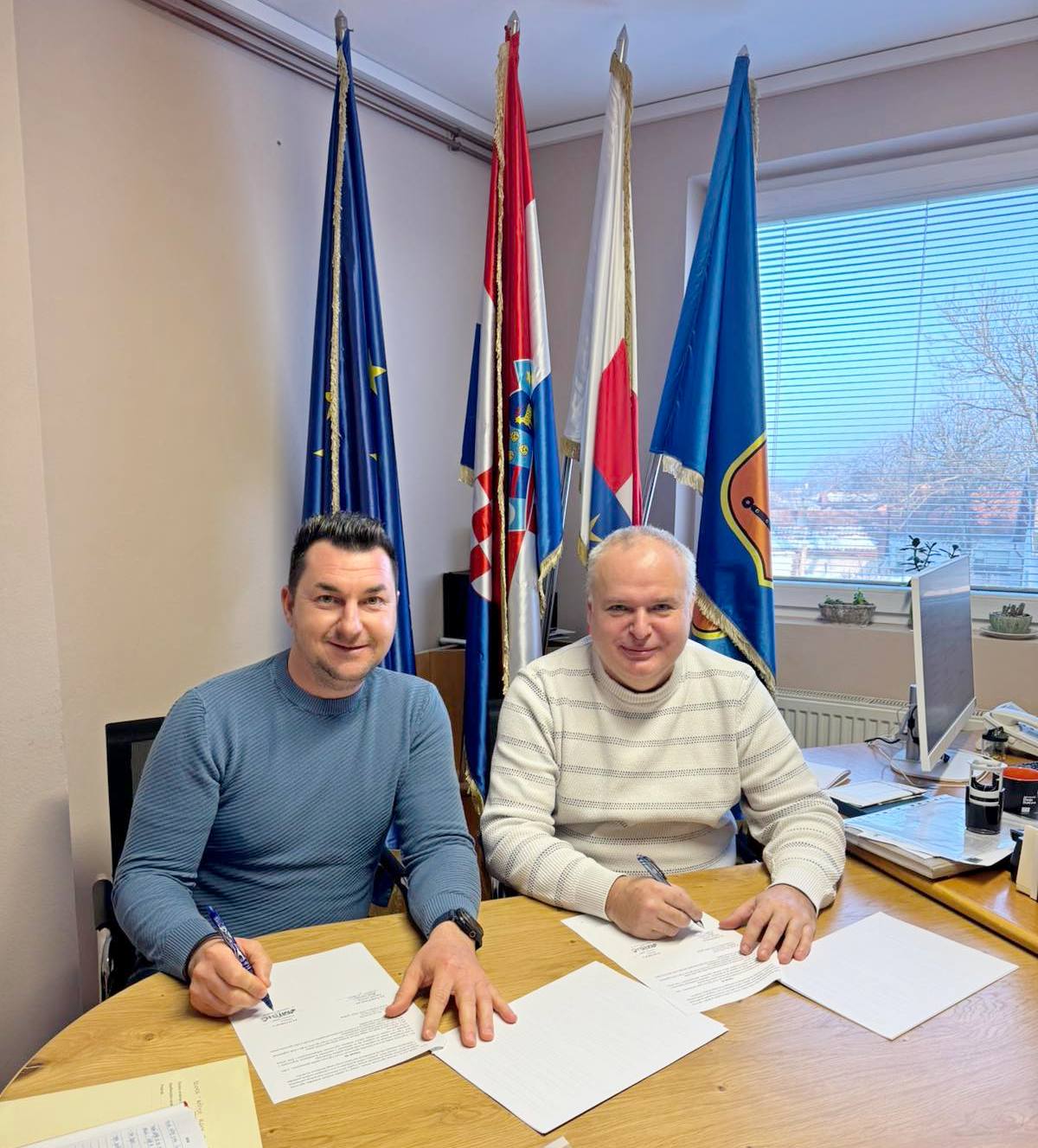 Potpisivanje ugovora Tomislav Mišić i Damir Vidović