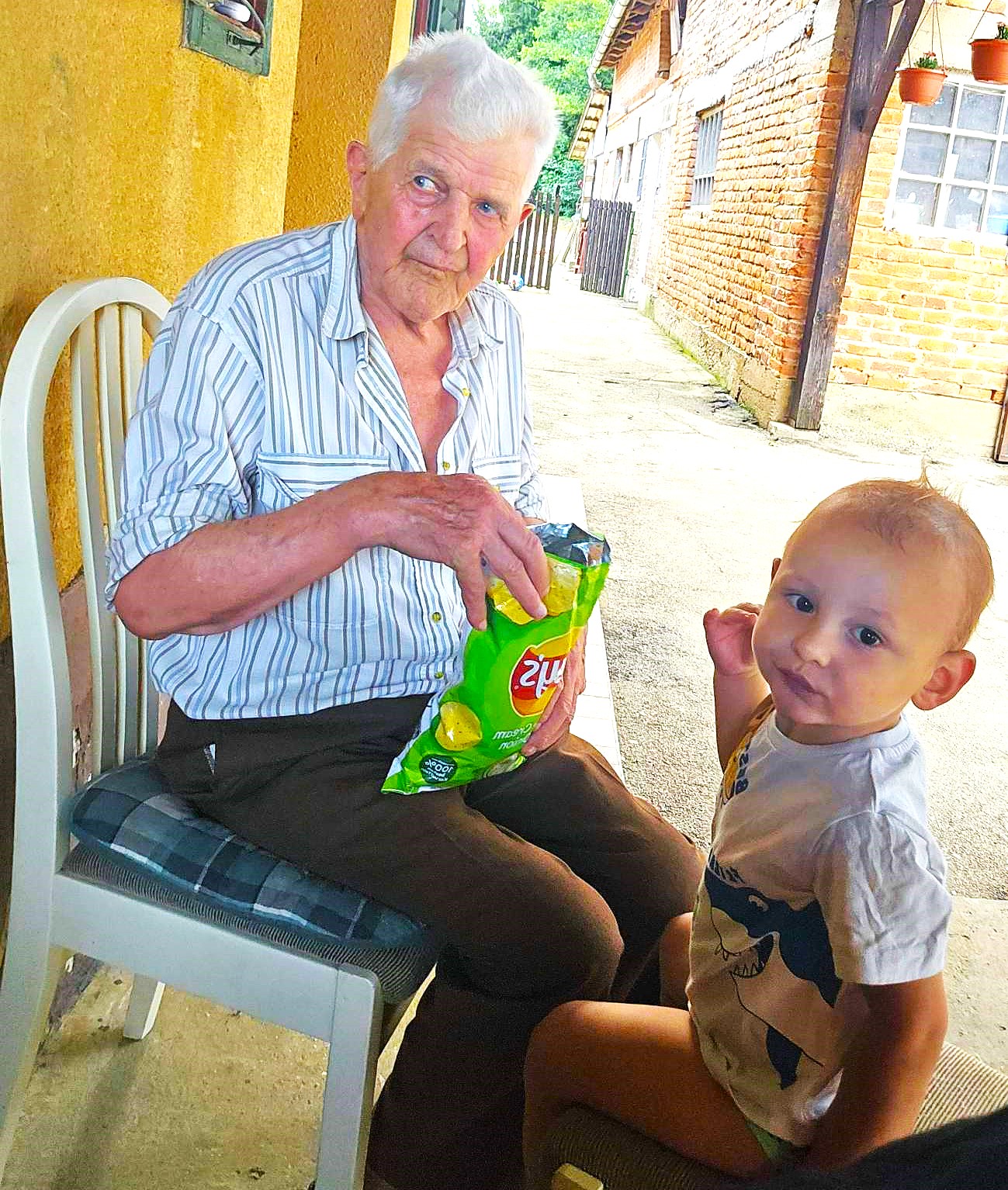 U SREDINI Najstariji Eduard Lovrec i najmlađi Vito Vršić