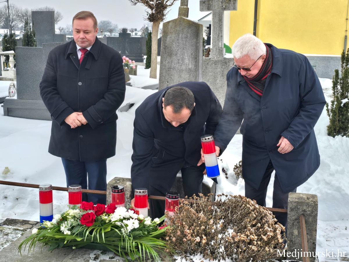 WhatsApp Image 2026 01 09 at 10.25.25