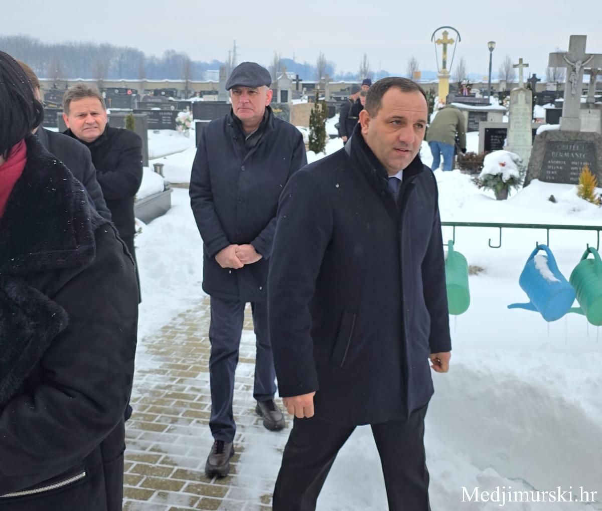 WhatsApp Image 2026 01 09 at 10.25.27 (6)