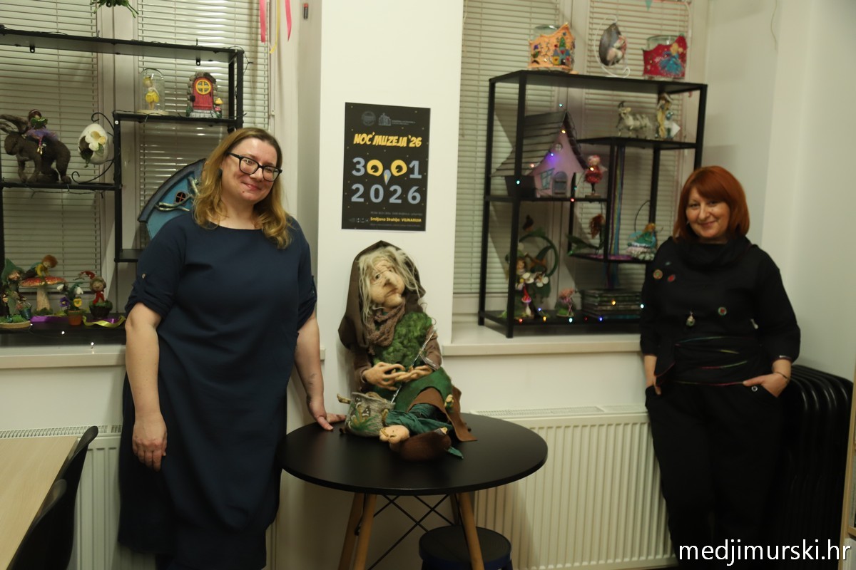 ZA UNUTRA 2 Ravnateljica preloške knjižnice Maja Lesinger i Smiljana Strahija