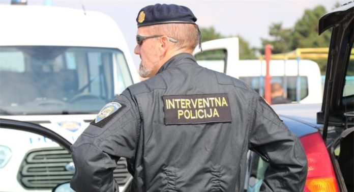 Intervencija policija