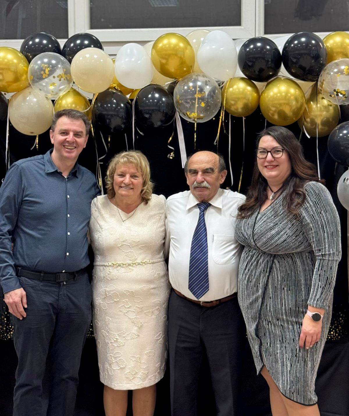 Za unutra 6 Marija i Ivan s kćerkom Ivom Kovač i njezinom suprugom Tomislavom