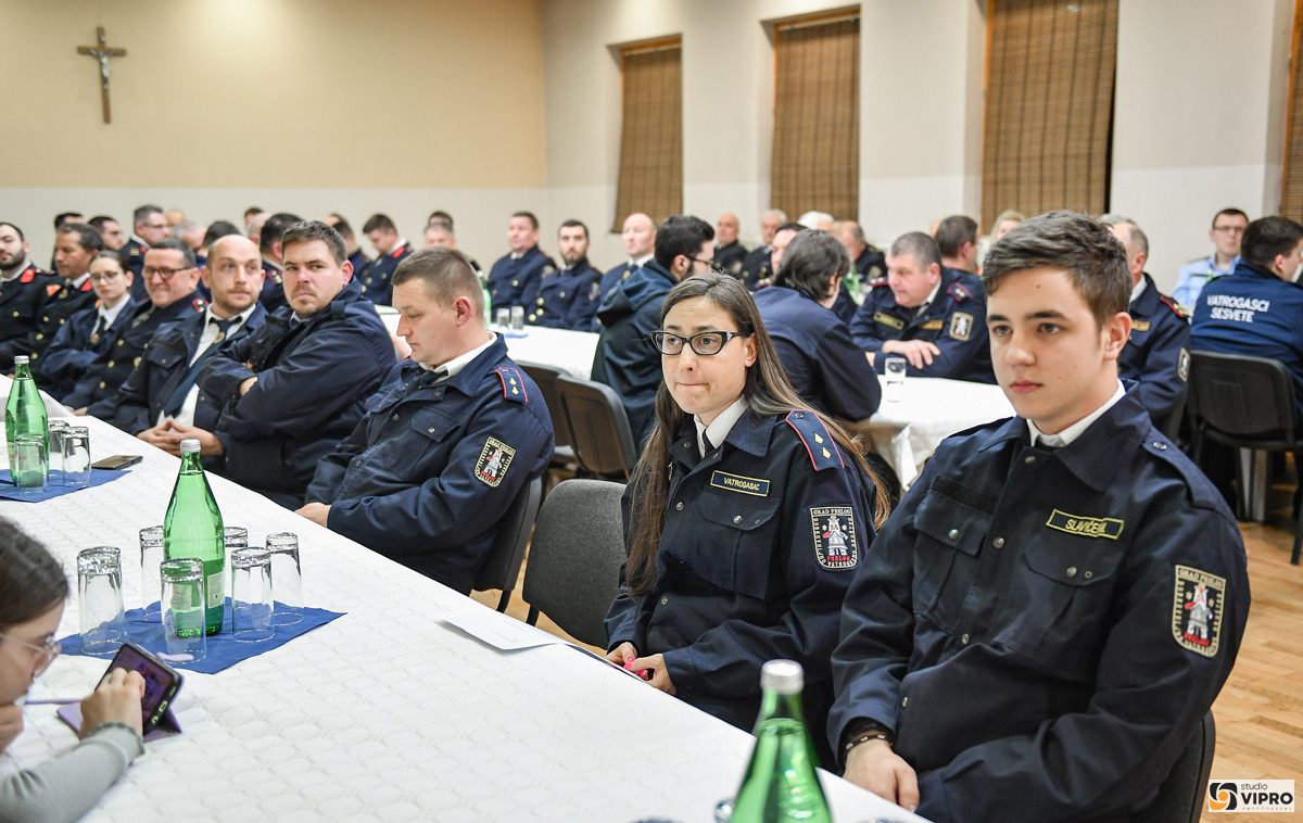 10010 73581 vipro031