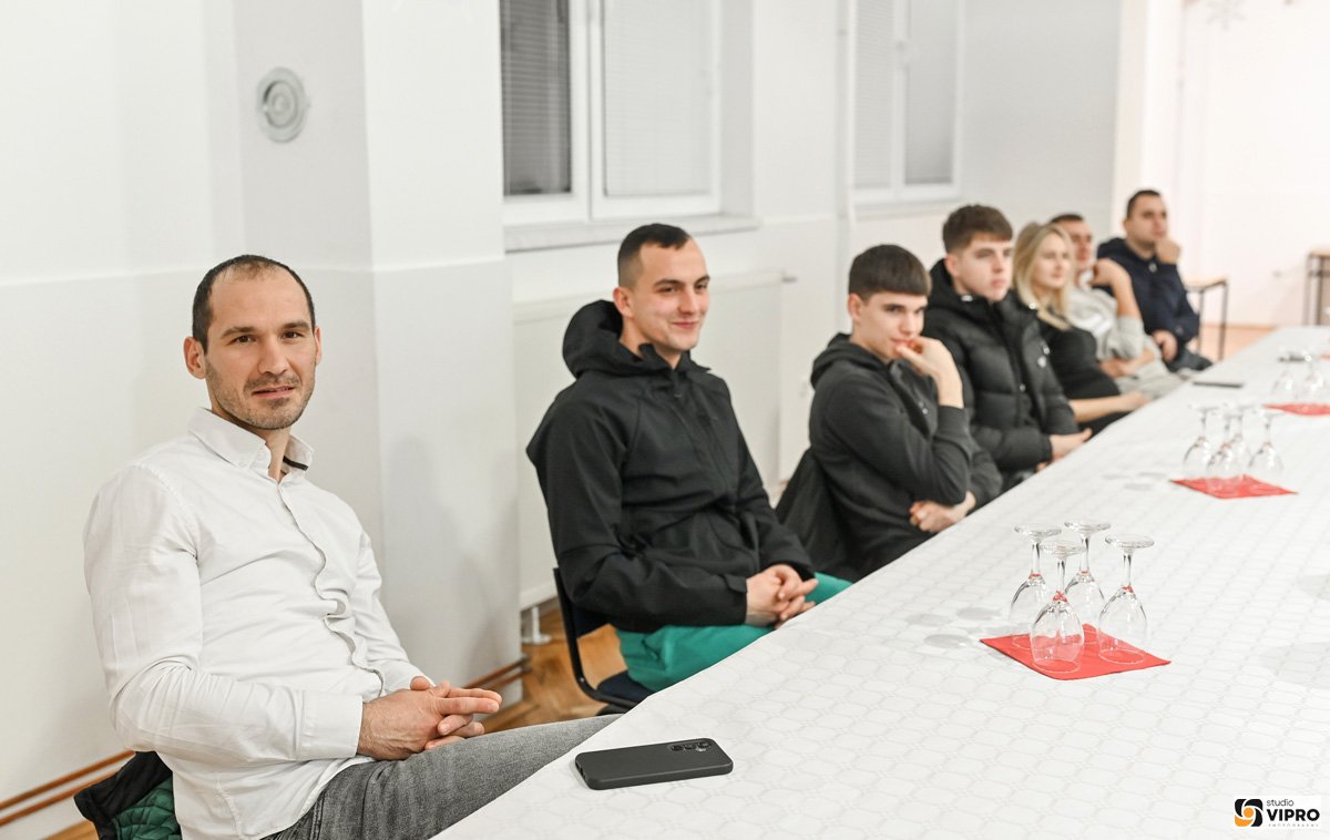 10011 73597 vipro007