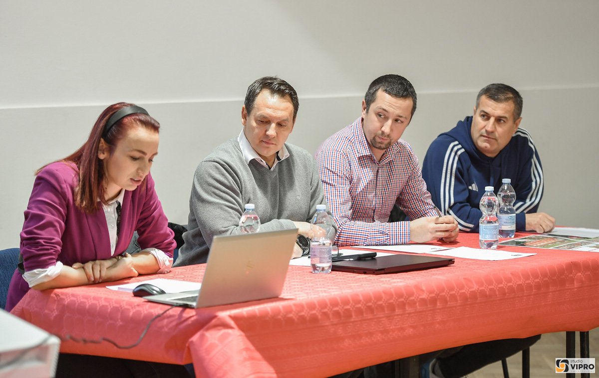 10011 73606 vipro023