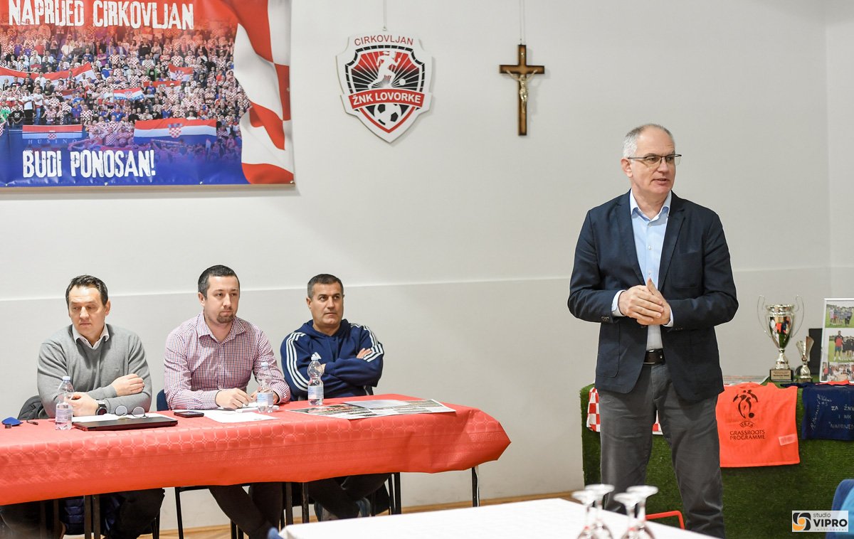 10011 73612 vipro033