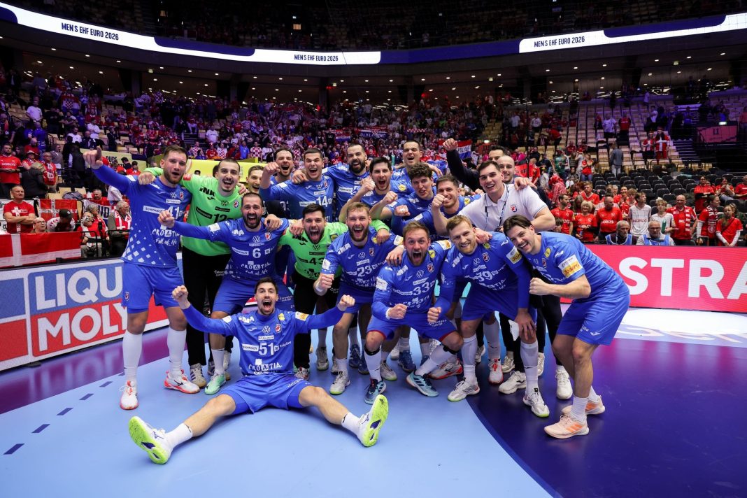 Je li ovo moguće? Otkazan doček rukometaša u Zagrebu 624157381 1216628183920364 2956450496490611814 n