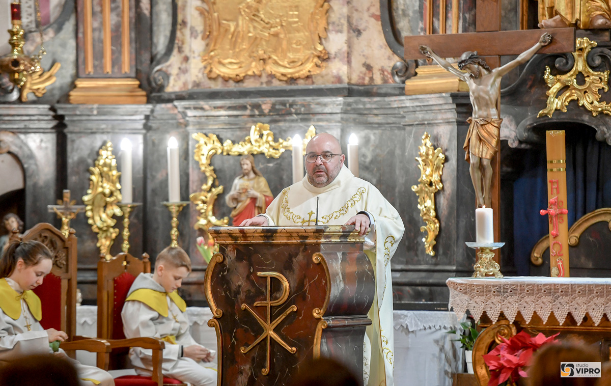 625000762 920713644011690 4285960557378558443 n