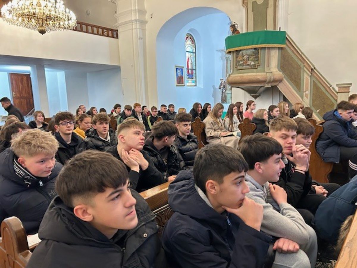 625156880 1342156827950047 7421678364368298229 n