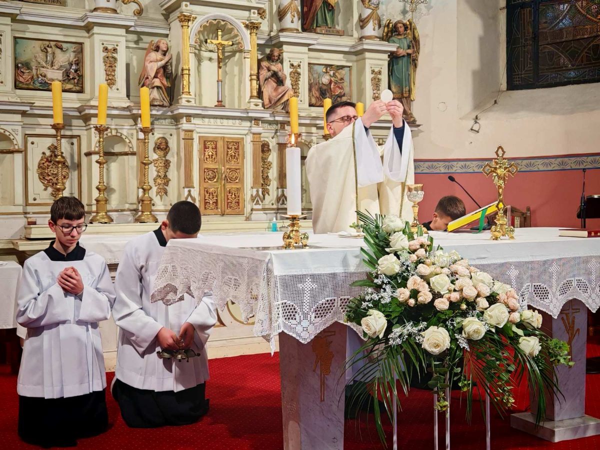 627677923 122199355172502988 5922876270166773570 n