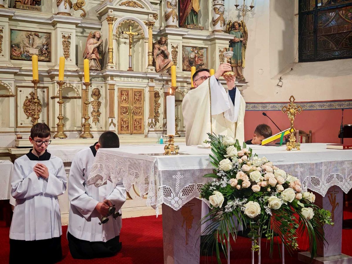 627679429 122199355232502988 3533187750133488381 n