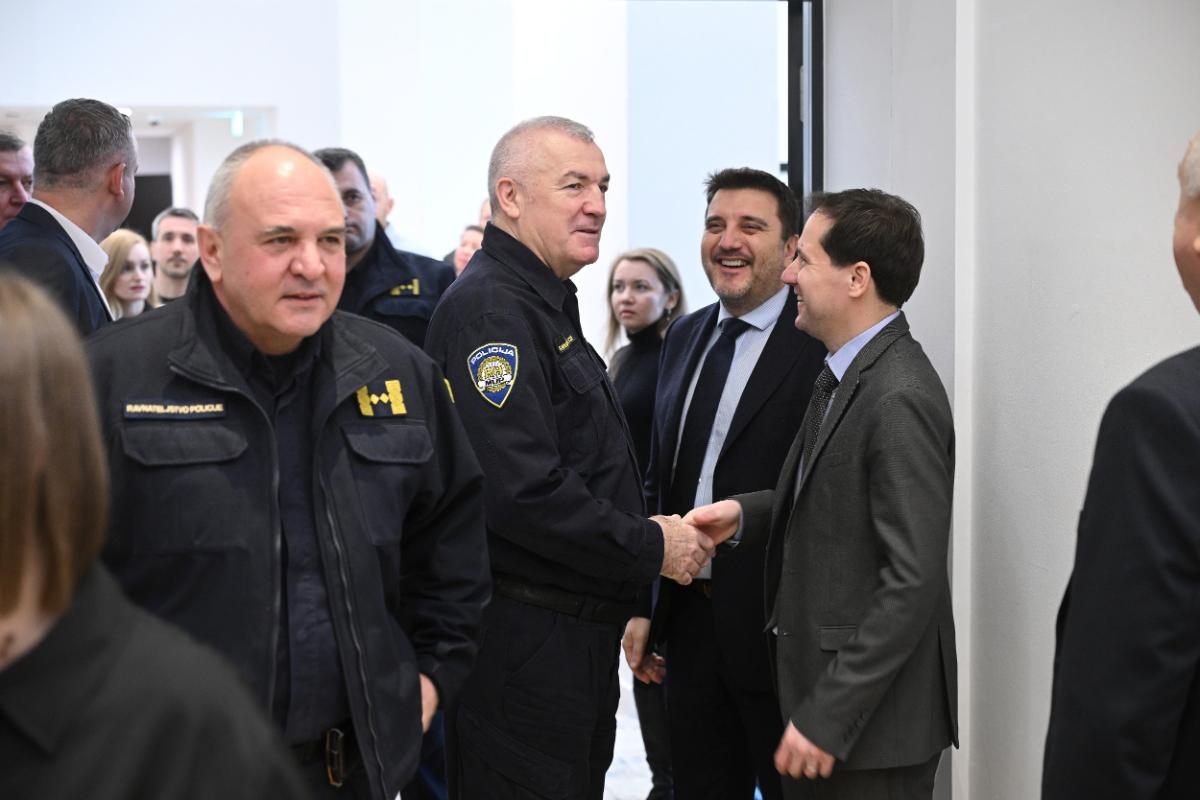 Glavni ravnatelj policije Nikola Milina i Dino Posavec
