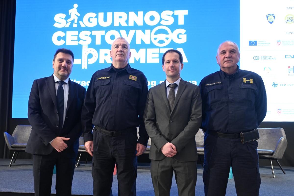Goran Ogurlić, Nikola Milina, Dino Posavec, Josip Mataija