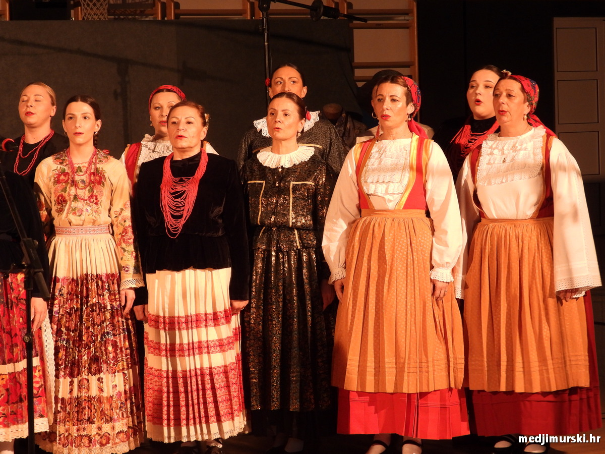 Korak po korak ruku pod ruku Orehovica (22)