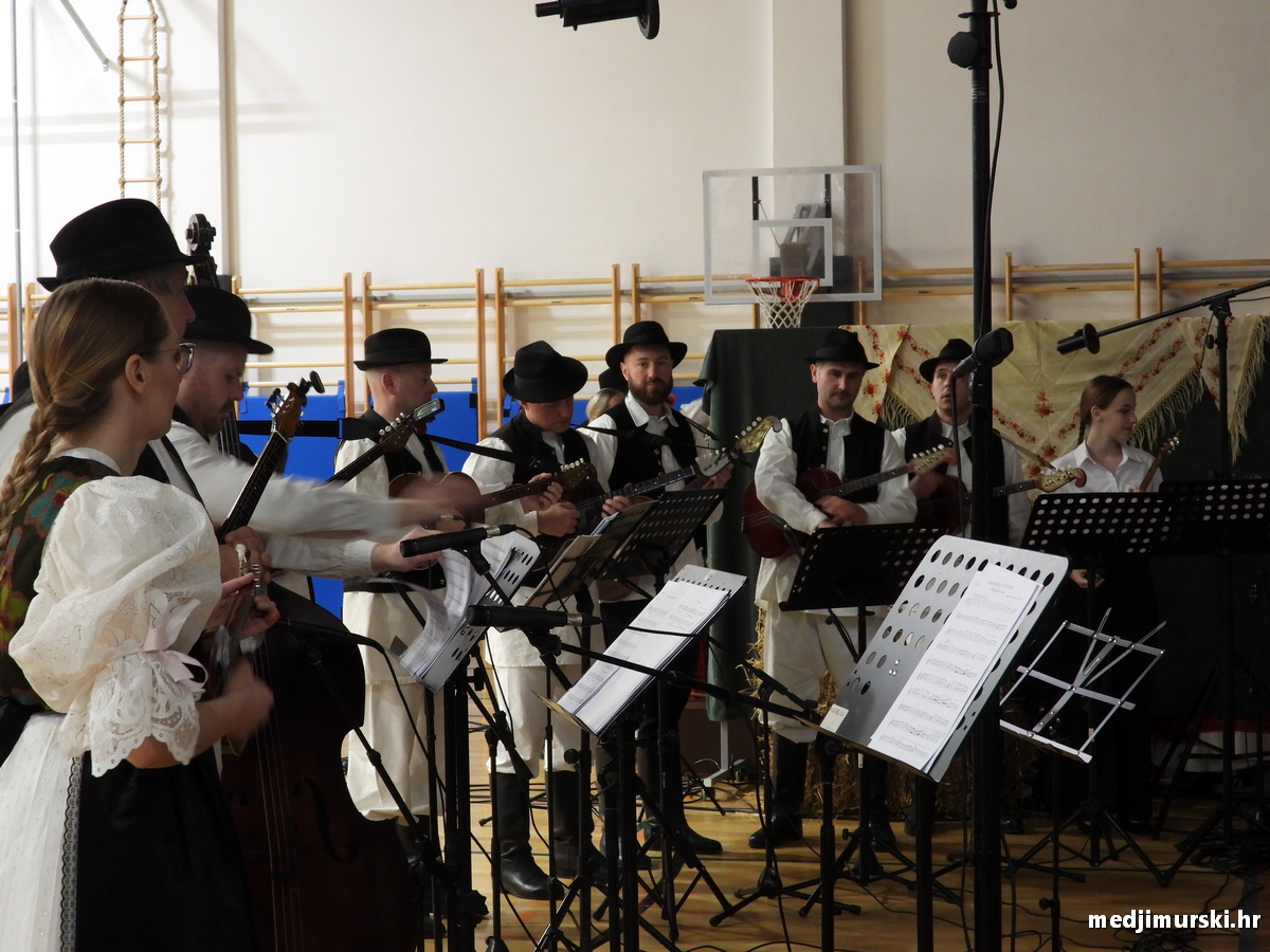 Korak po korak ruku pod ruku Orehovica (7)