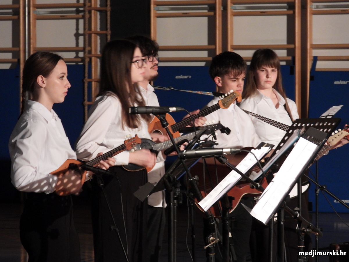 Korak po korak ruku pod ruku Orehovica (81)