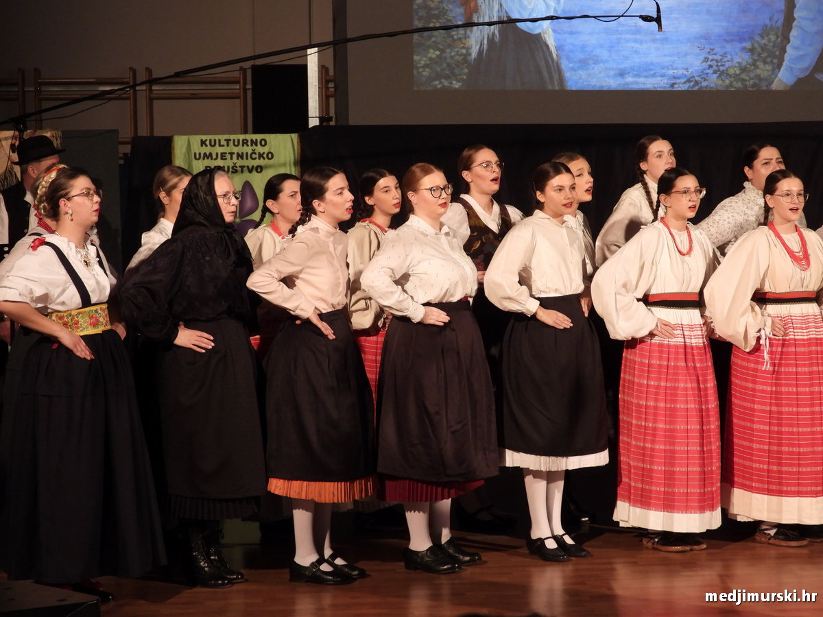 Korak po korak ruku pod ruku Orehovica (93)