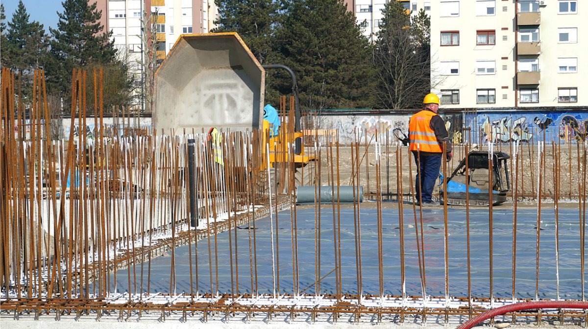 P1200899
