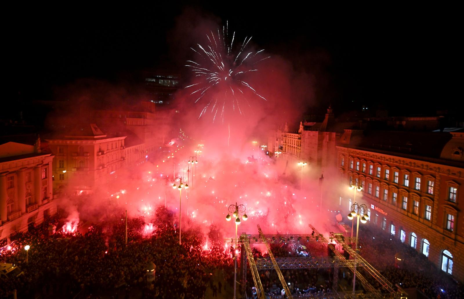 Zagreb: Docek broncanih rukometasa