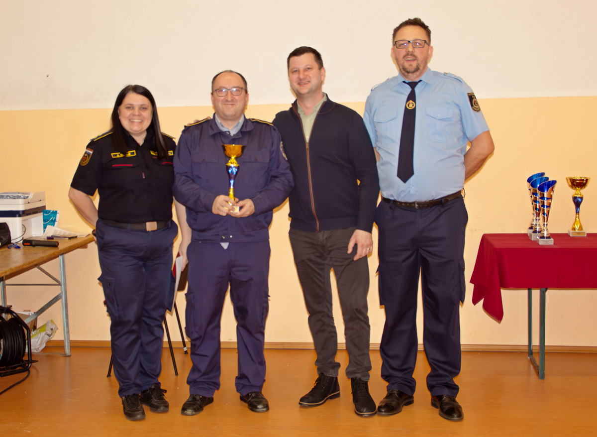 Pobjednici 1 Zimski kup Gardinovec (6)