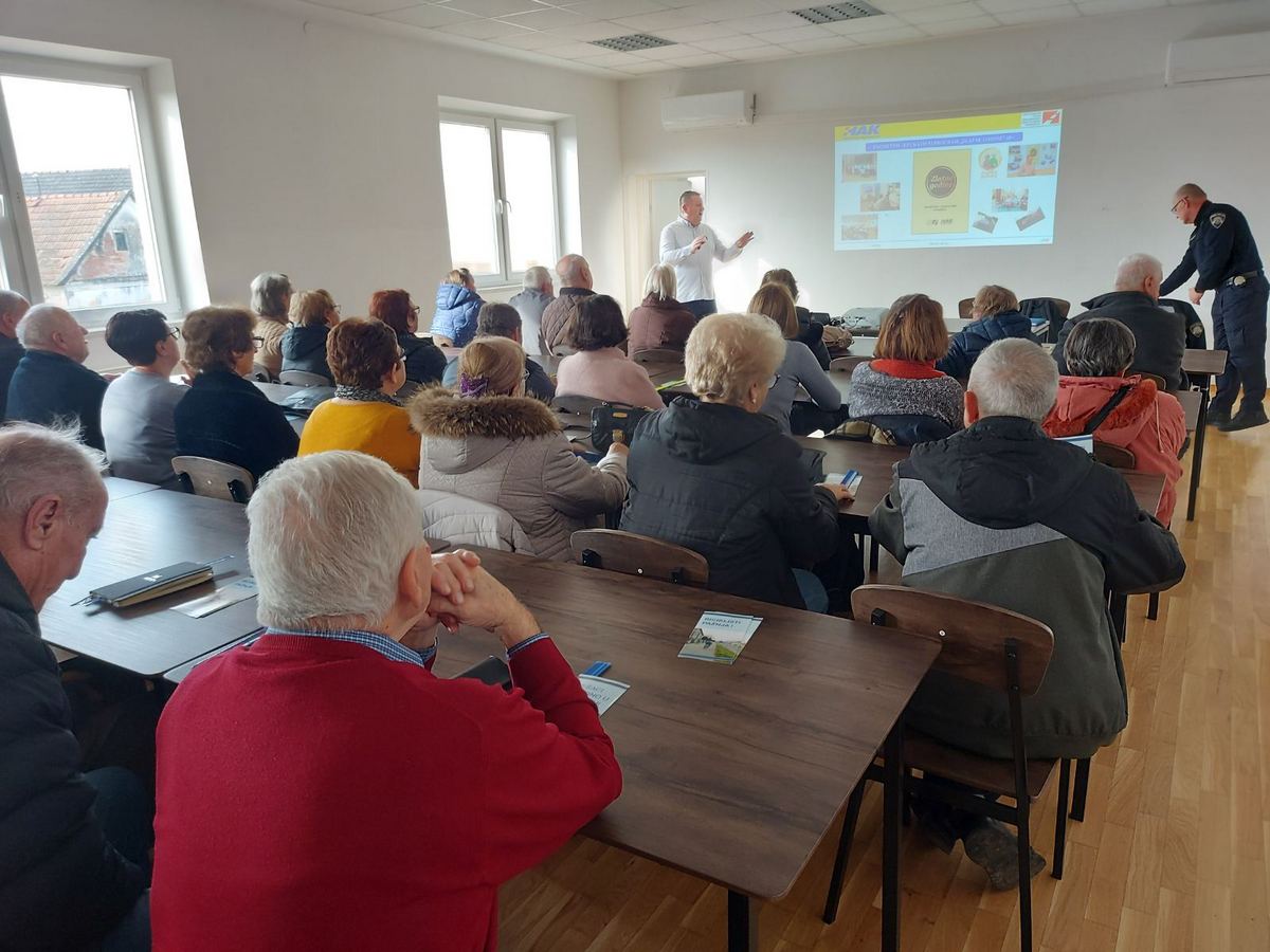 Predavanje promet umirovljenici Donji Kraljevec (6)