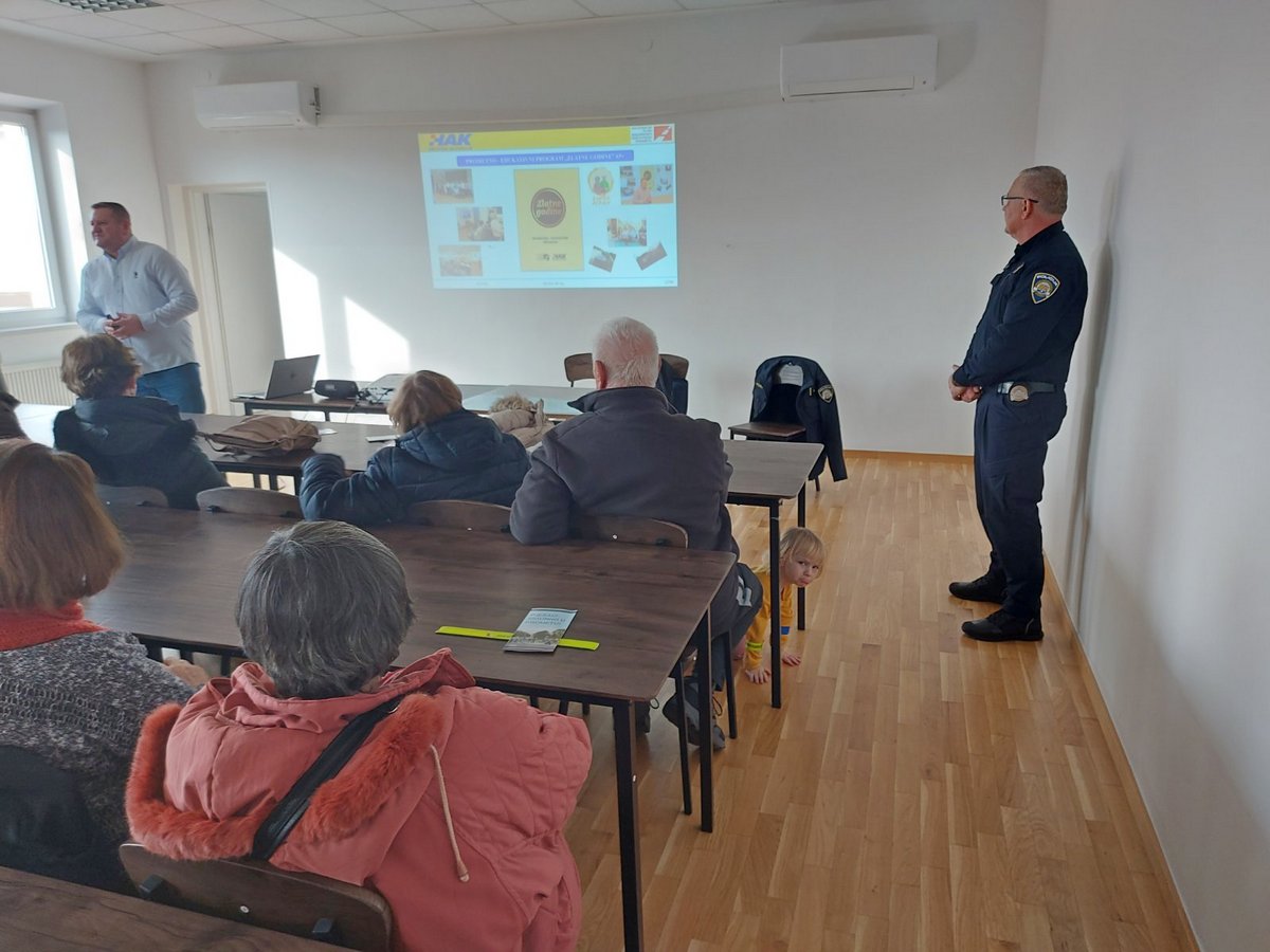 Predavanje promet umirovljenici Donji Kraljevec (7)